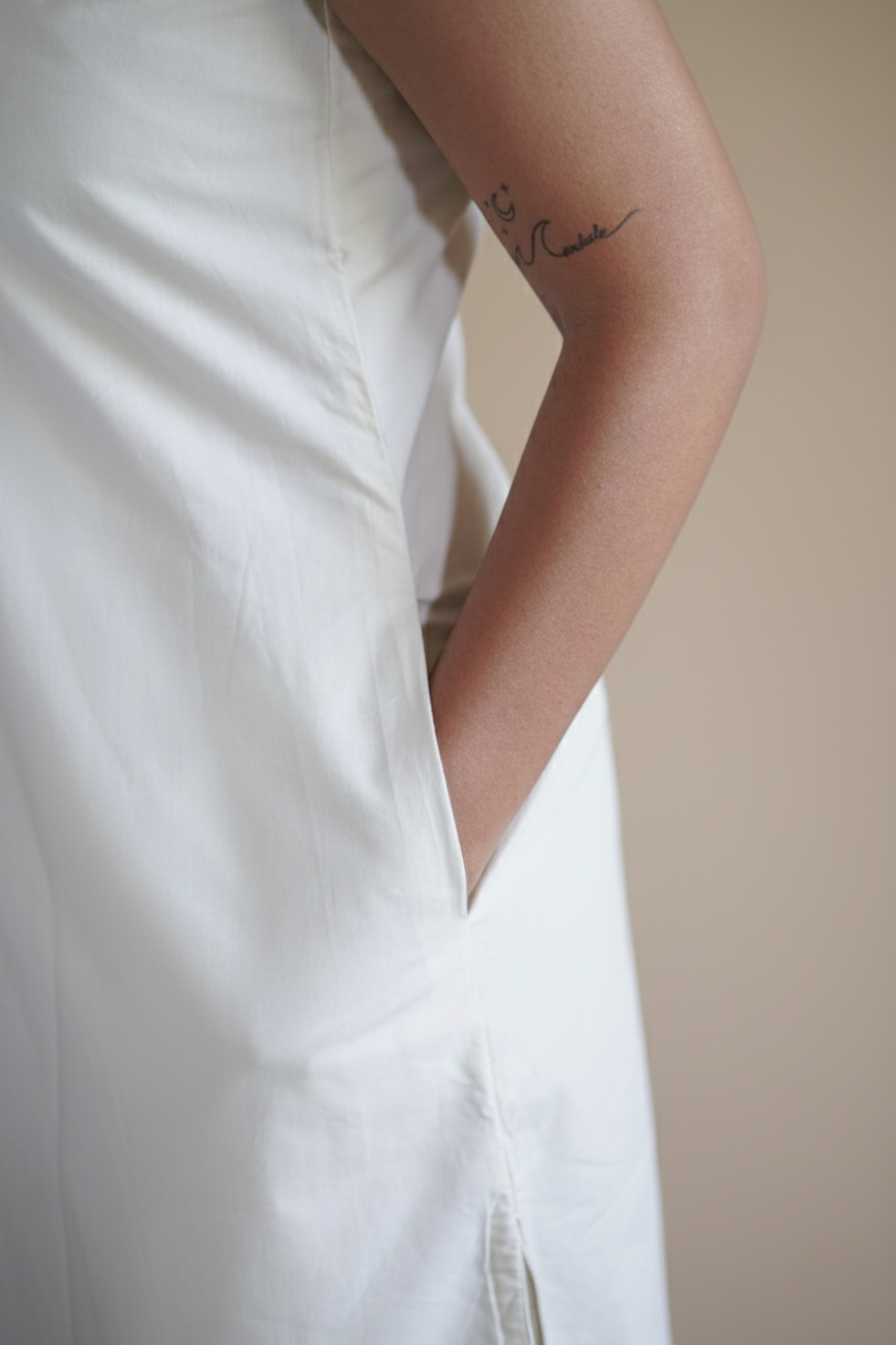 Shell Charm Poplin Dress