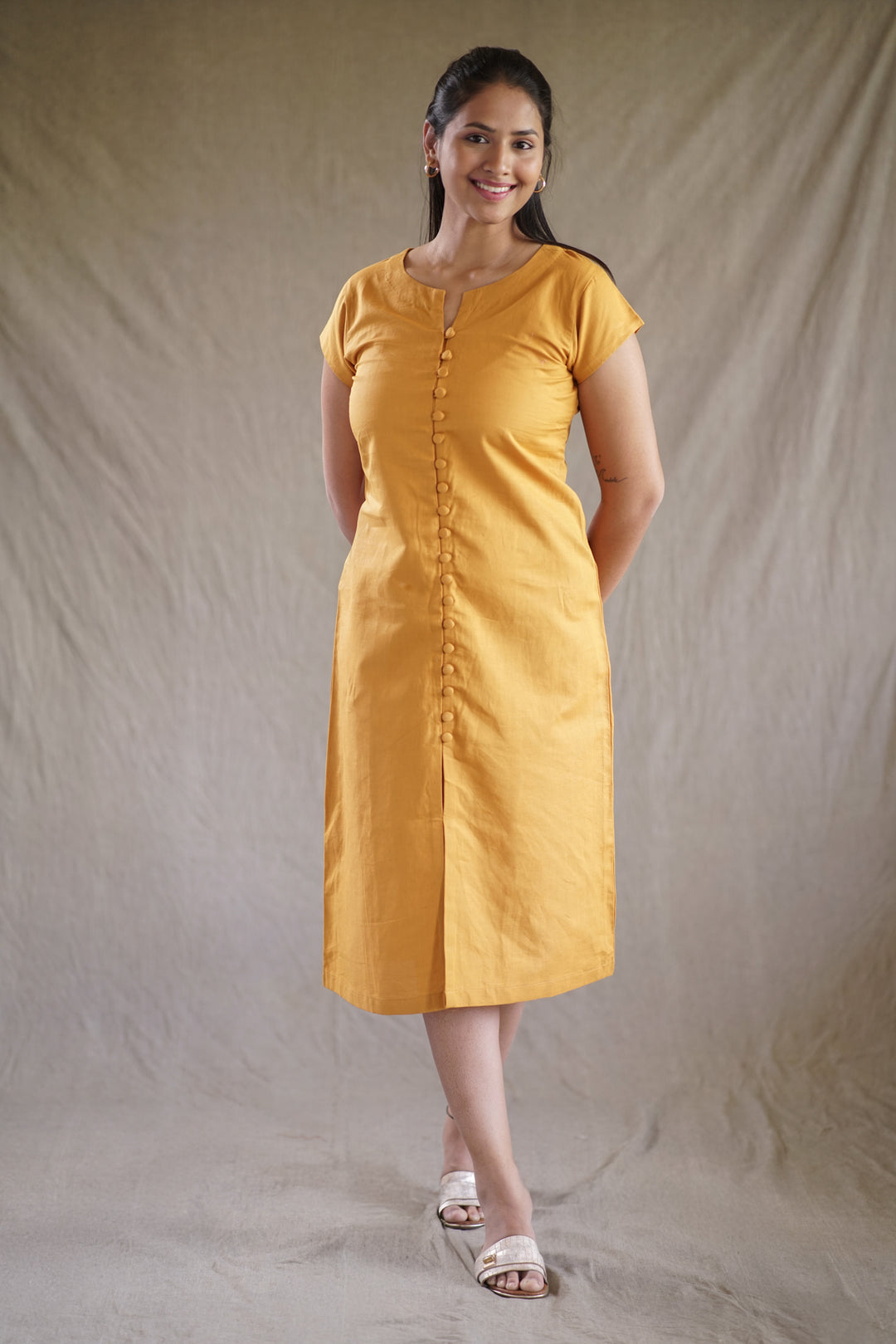 Flavus Linea Dress | A-Line Slit Dress in Cotton-Linen