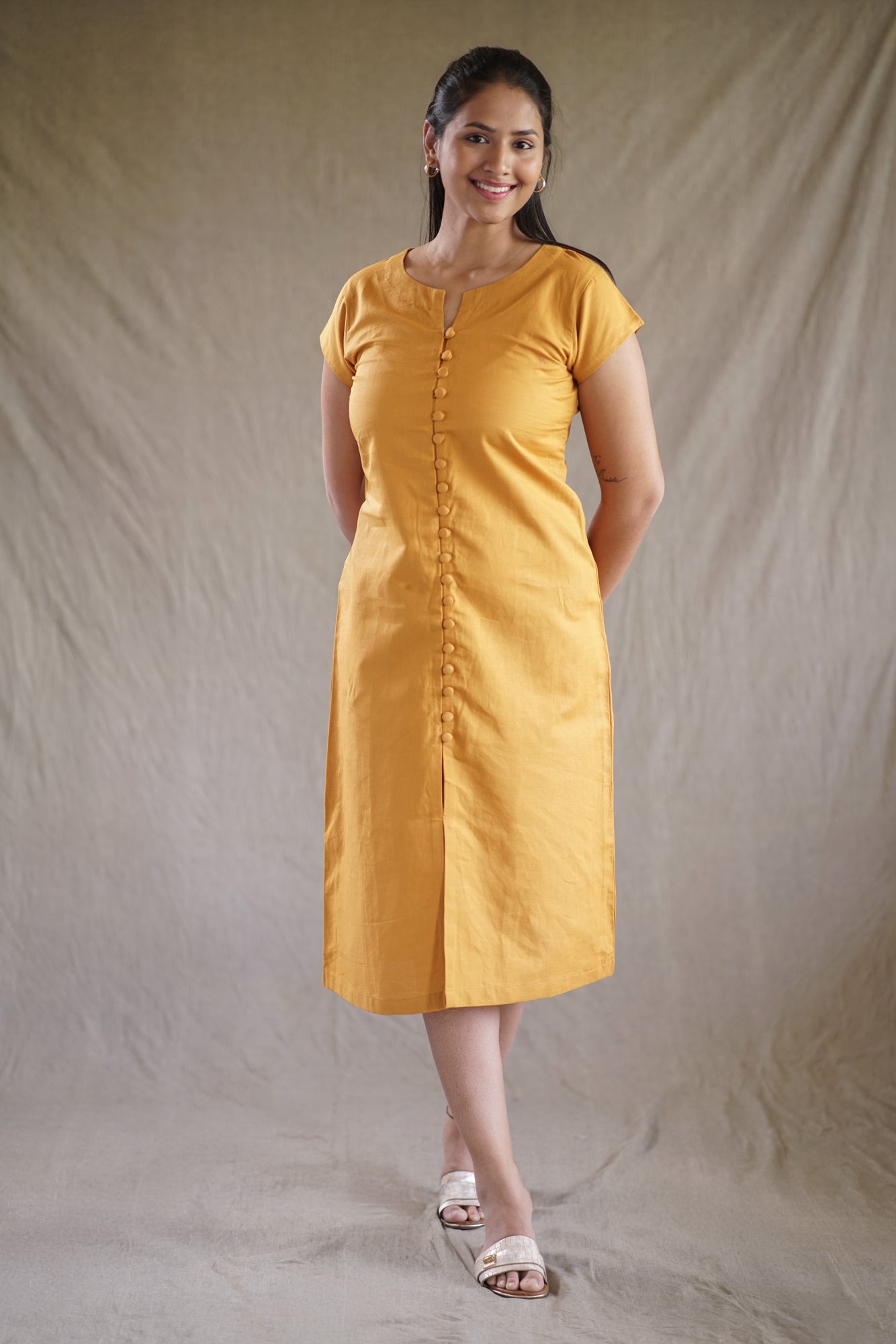 Flavus Linea Dress | A-Line Slit Dress in Cotton-Linen