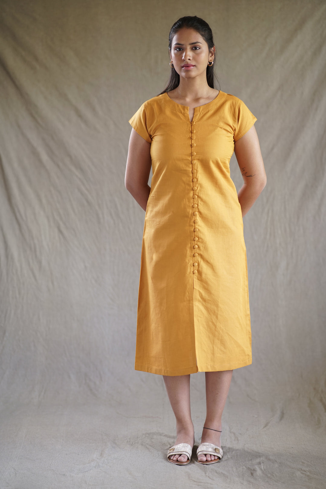 Flavus Linea Dress | A-Line Slit Dress in Cotton-Linen
