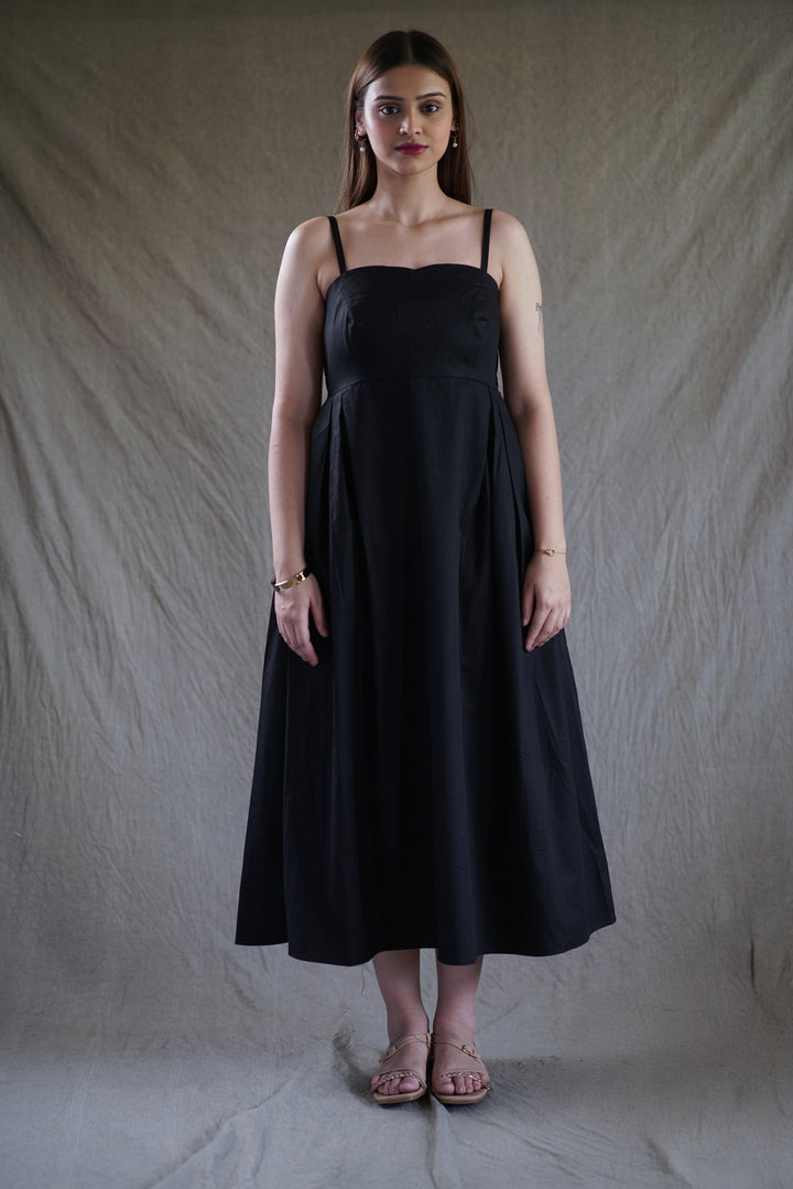 Noir Vale Dress | Flared Sweetheart Dress in Organic Cotton