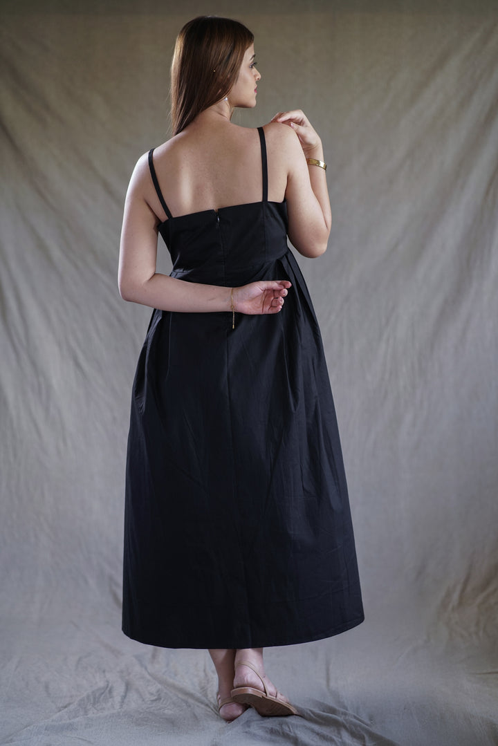 Noir Vale Dress | Flared Sweetheart Dress in Organic Cotton