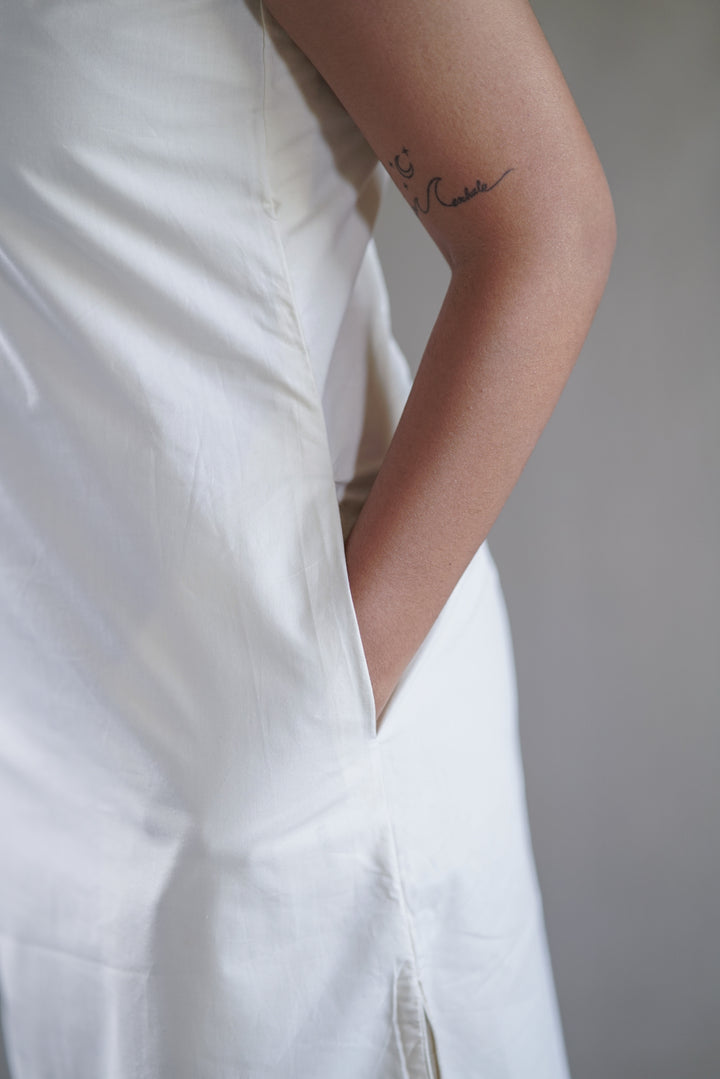 Crema Shell Dress | Straight Fit in Organic Cotton